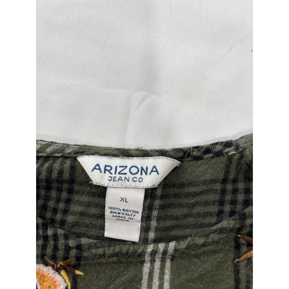 Arizona Jeans Womens Cropped Plaid Top With Floral Embroidery XL Juniors - Picture 5 of 8